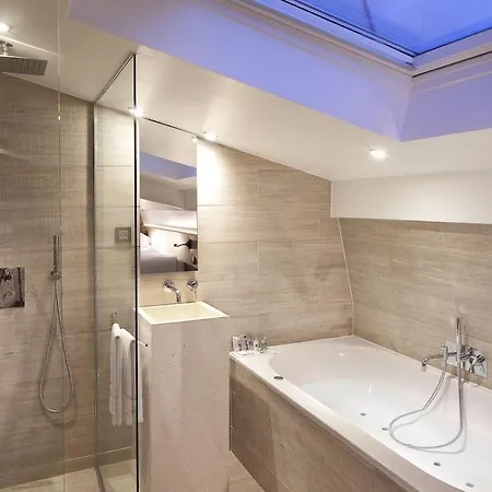 Hotel Sejour Beaubourg